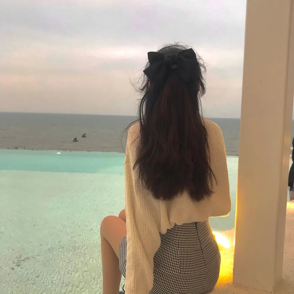 传闻中的白月光 封面